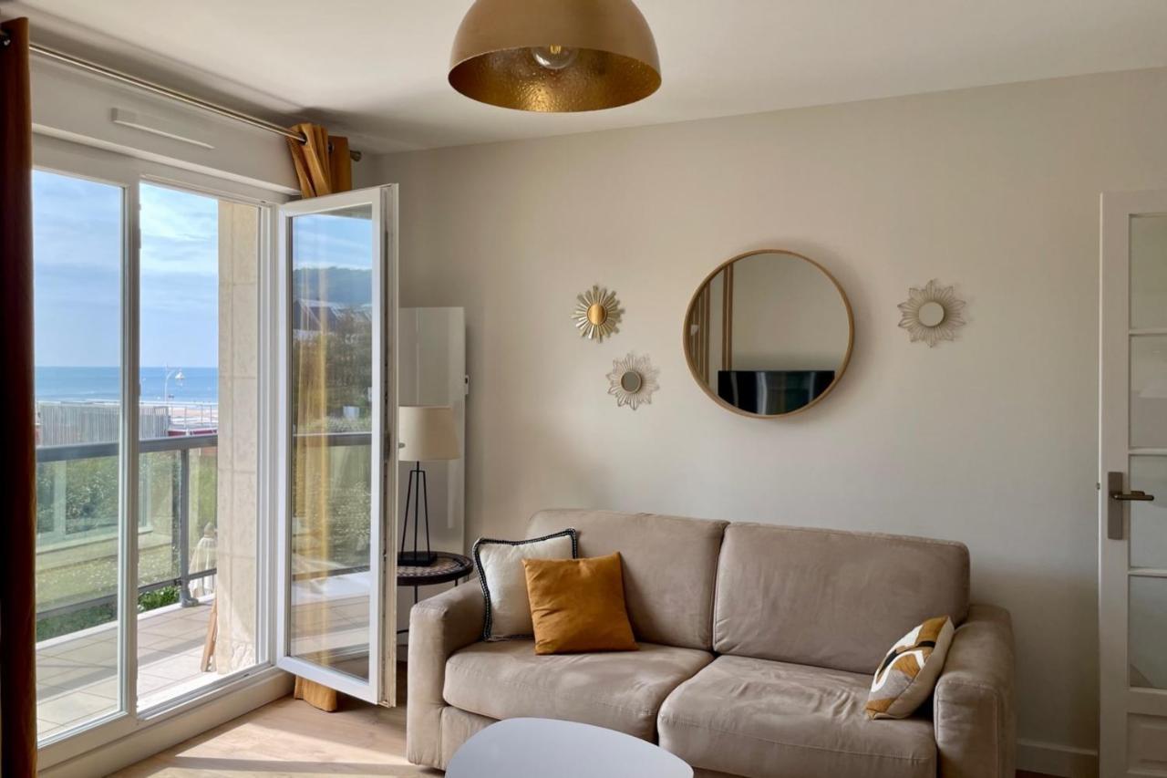 Apartamento The Ammonite Sea View With Large Balcony Bénerville-sur-Mer Exterior foto